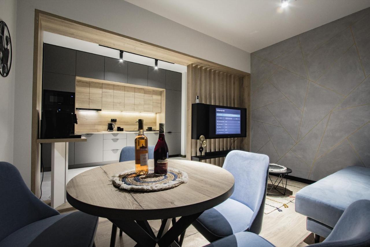 Prestige-28 Apartamento Zator Exterior foto